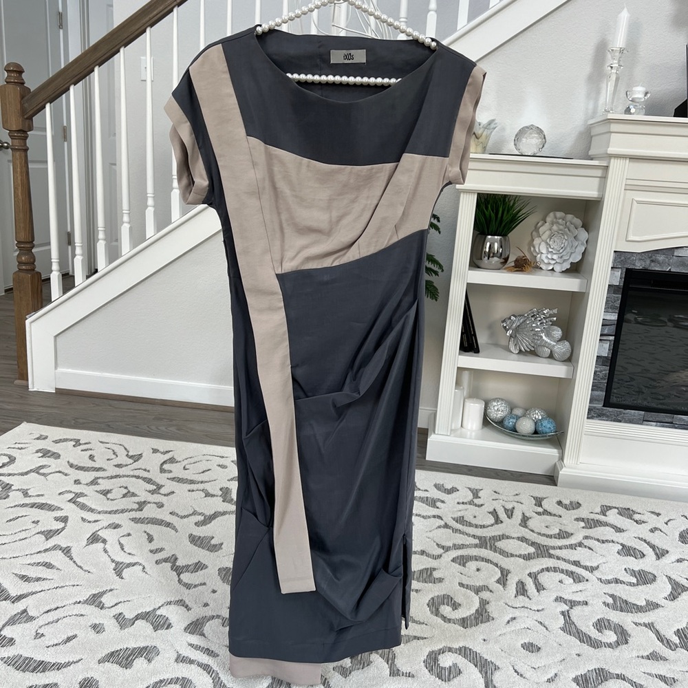NEW!!! Ixos dress no tag Size 40 or Small made in Italy